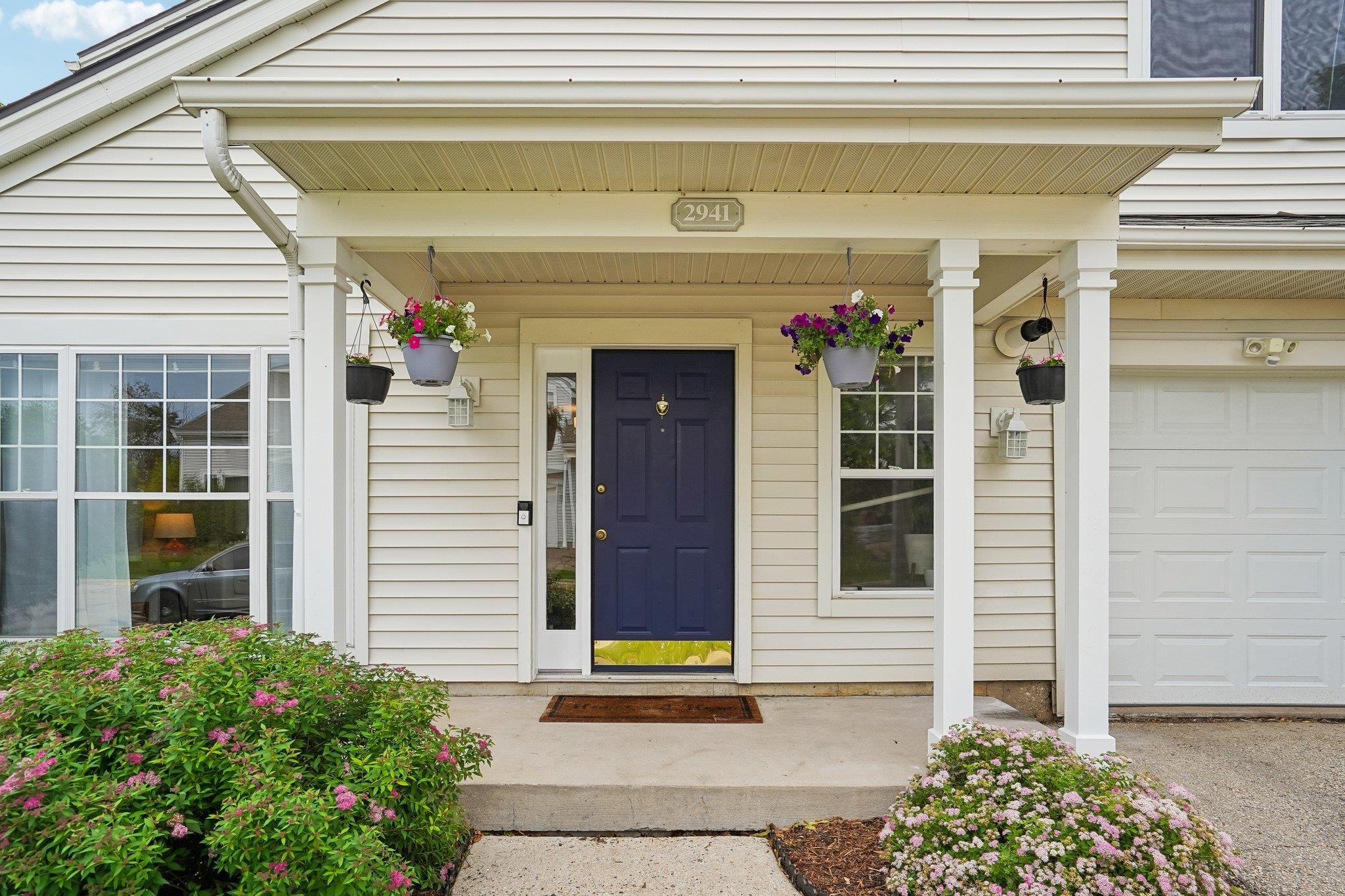 2941 Holborn Circle Madison, WI 53718 - Photo 2 of 37