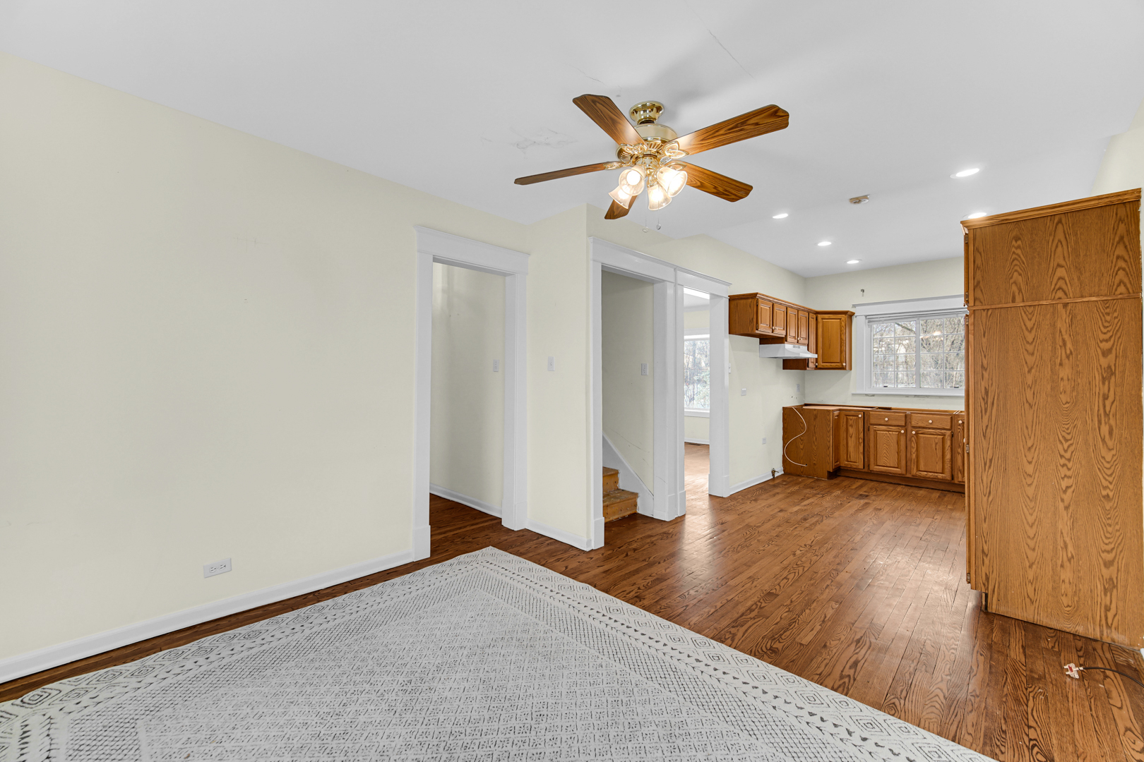 831 West North Street Hinsdale, IL 60521 - Photo 11 of 28