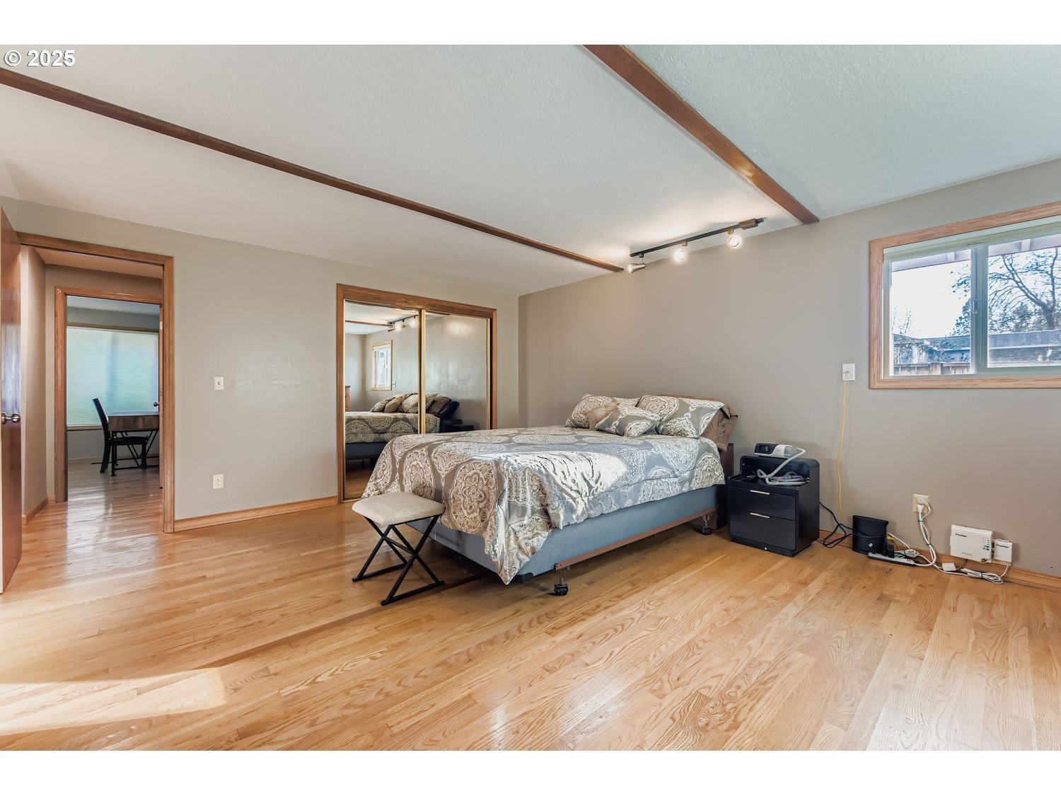 5035 Southwest 184th Avenue Beaverton, OR 97078 - Photo 11 of 23