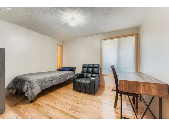 $585,000 | 5035 Southwest 184th Avenue, Beaverton, OR 97078