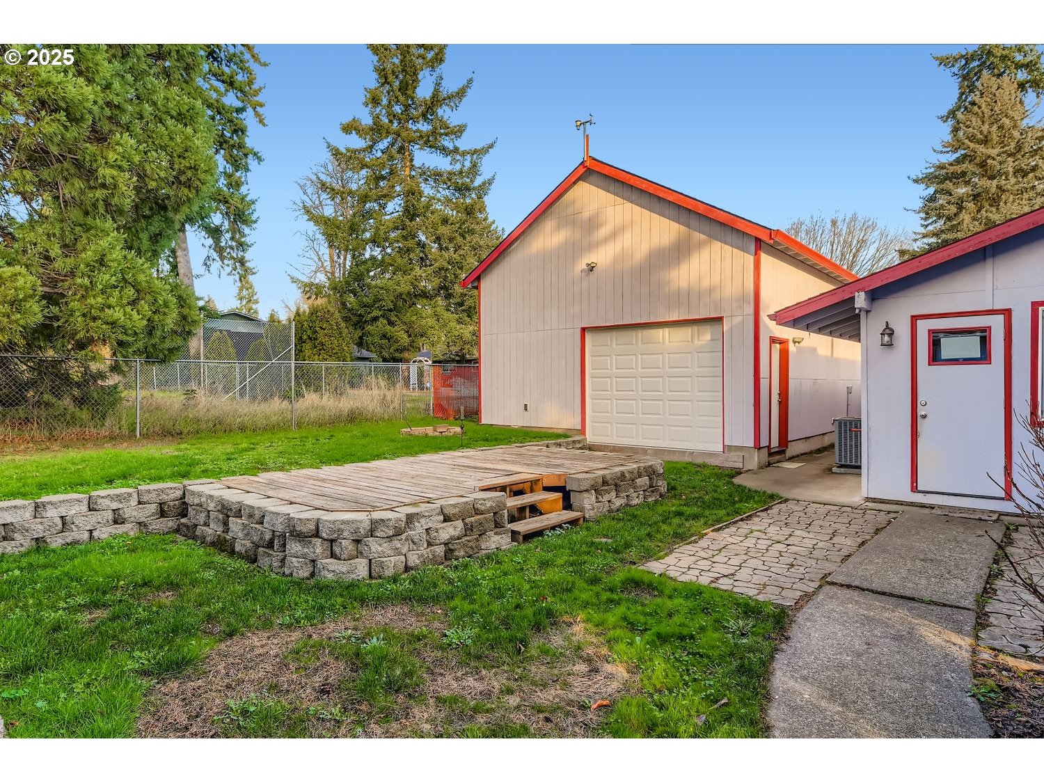 5035 Southwest 184th Avenue Beaverton, OR 97078 - Photo 18 of 23