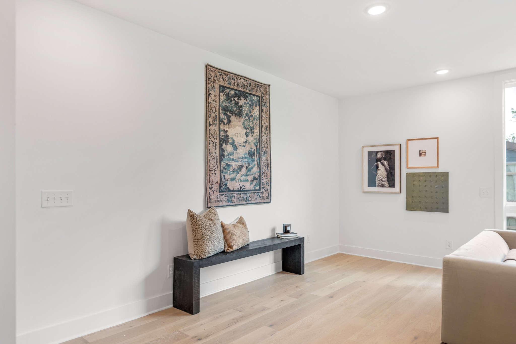 3019 Edwin Street Nashville, TN 37207 - Photo 11 of 51 a living room with furniture and a wall painting