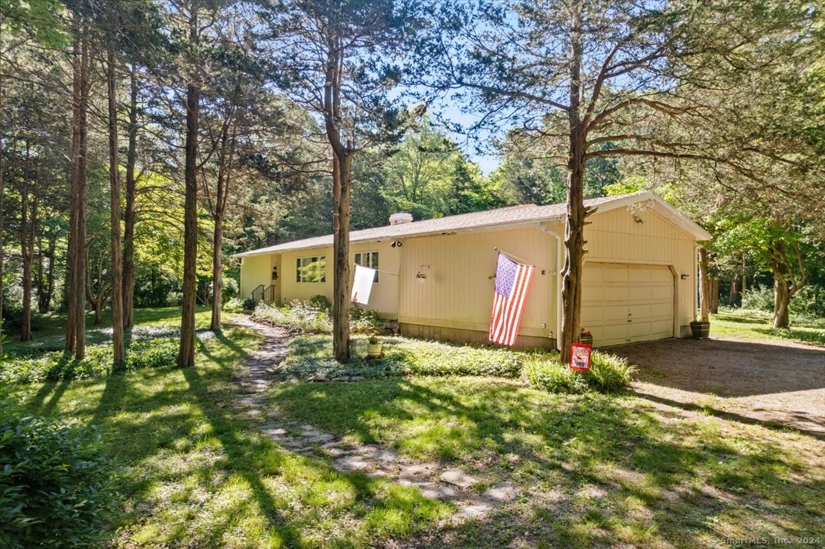 46 Silas Deane Road Ledyard, CT 06339 - Photo 1 of 1