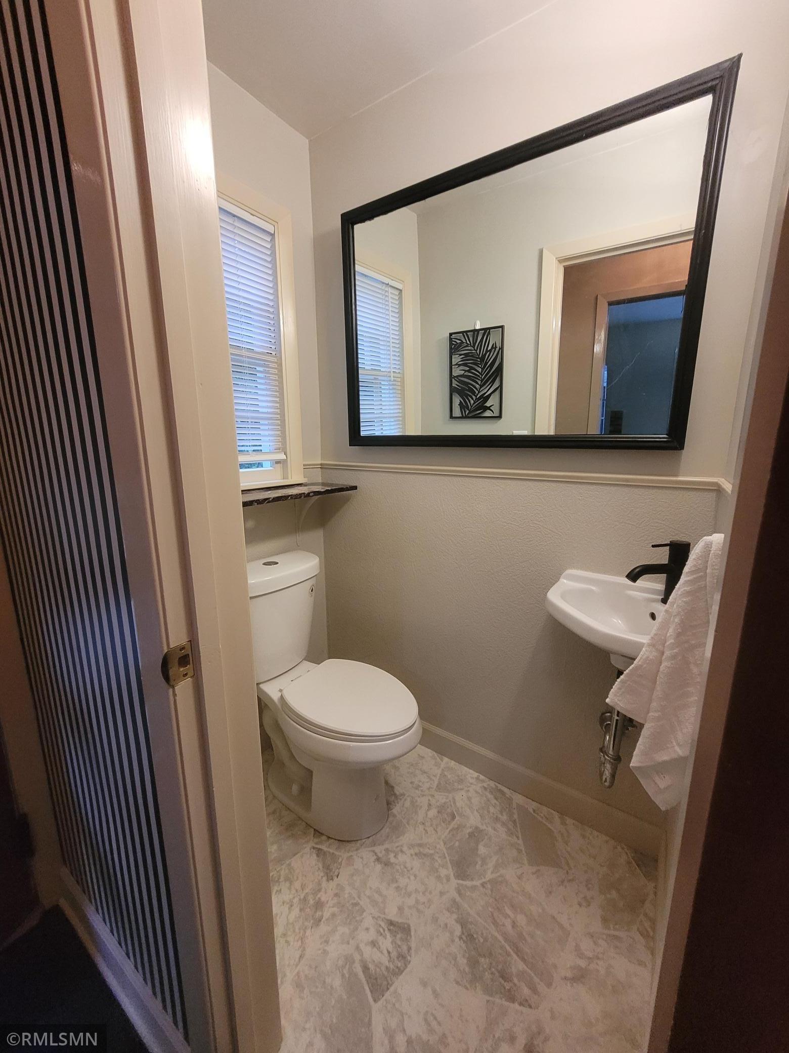 905 Carver Street North Winthrop, MN 55396 - Photo 22 of 65