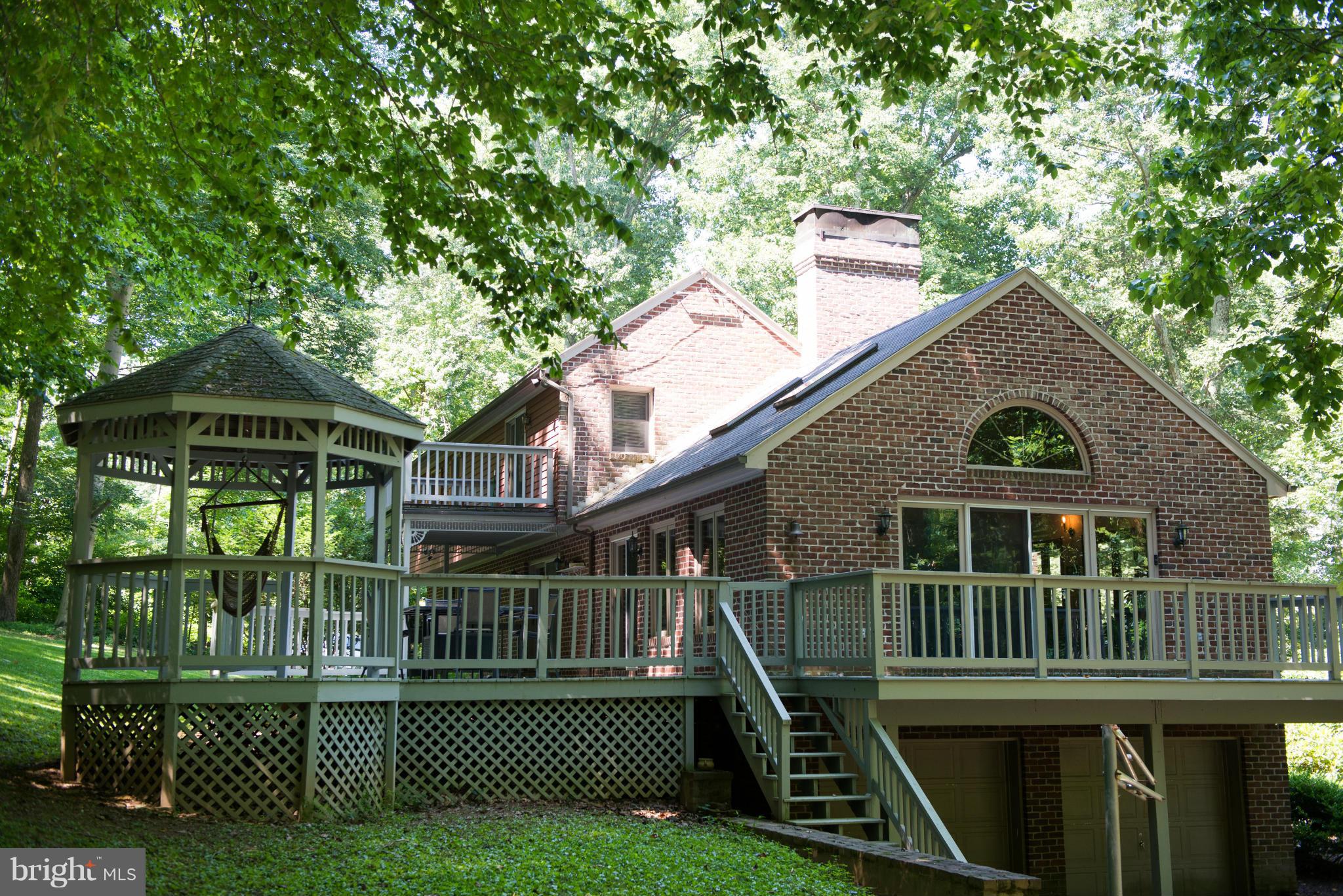 621 Meadow Branch Road Westminster, MD 21158 - Photo 4 of 30 Exterior Side
