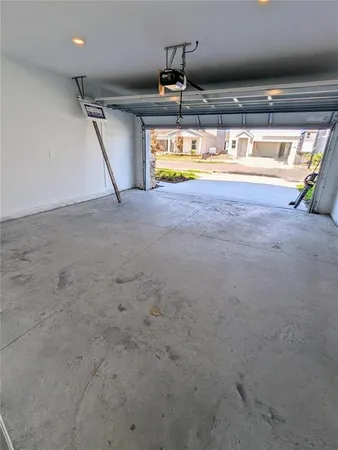 $2,250 | Undisclosed Address, Winter Haven, FL 33859