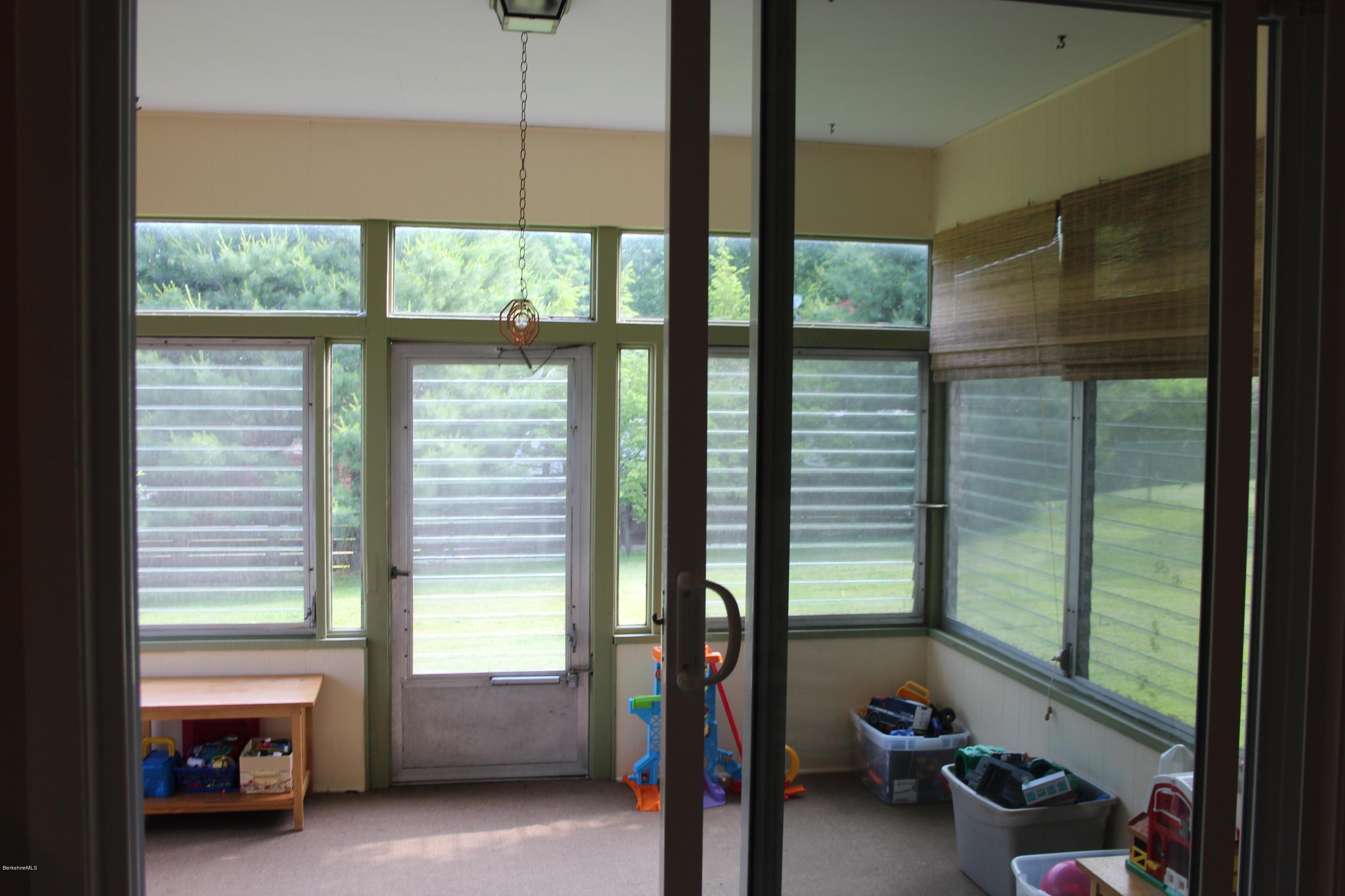 129 Kittredge Road Pittsfield, MA 01201 - Photo 22 of 27 Sunroom