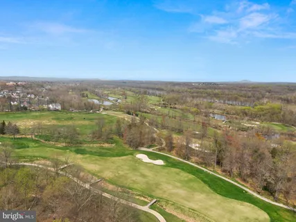 $515,000 | 19375 Cypress Ridge Terrace, Unit 901, Leesburg, VA 20176