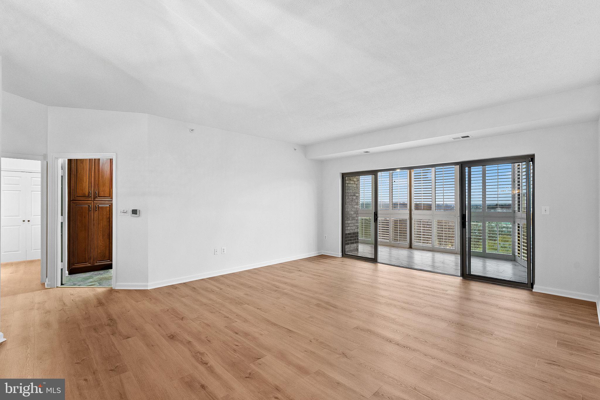 19375 Cypress Ridge Terrace, Unit 901 Leesburg, VA 20176 - Photo 10 of 68