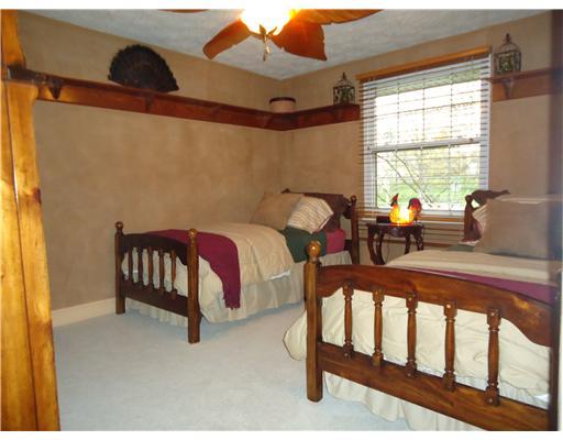 600 Moon Ridge Freedom, PA 15042 - Photo 8 of 18 Bedroom. second bedroom. large closets and welcoming neutral pain