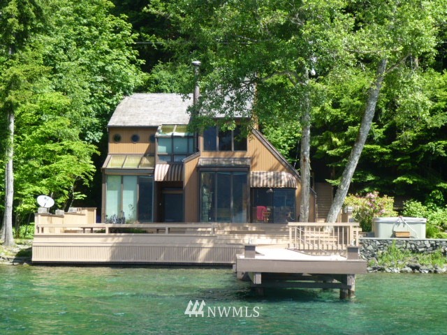 2461 East Beach Road Port Angeles, WA 98363 - Photo 1 of 15 Gallery Image 1
