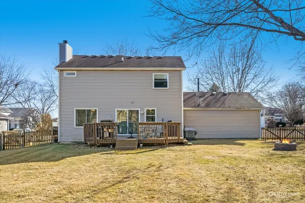 $412,000 | 102 Chelsea Avenue, Sugar Grove, IL 60554