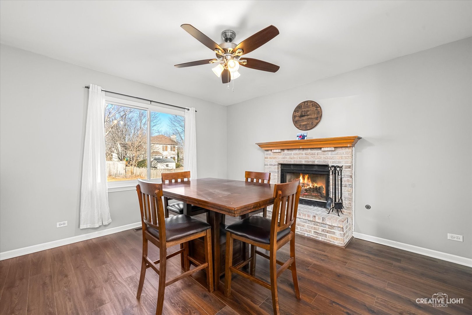 102 Chelsea Avenue Sugar Grove, IL 60554 - Photo 4 of 32