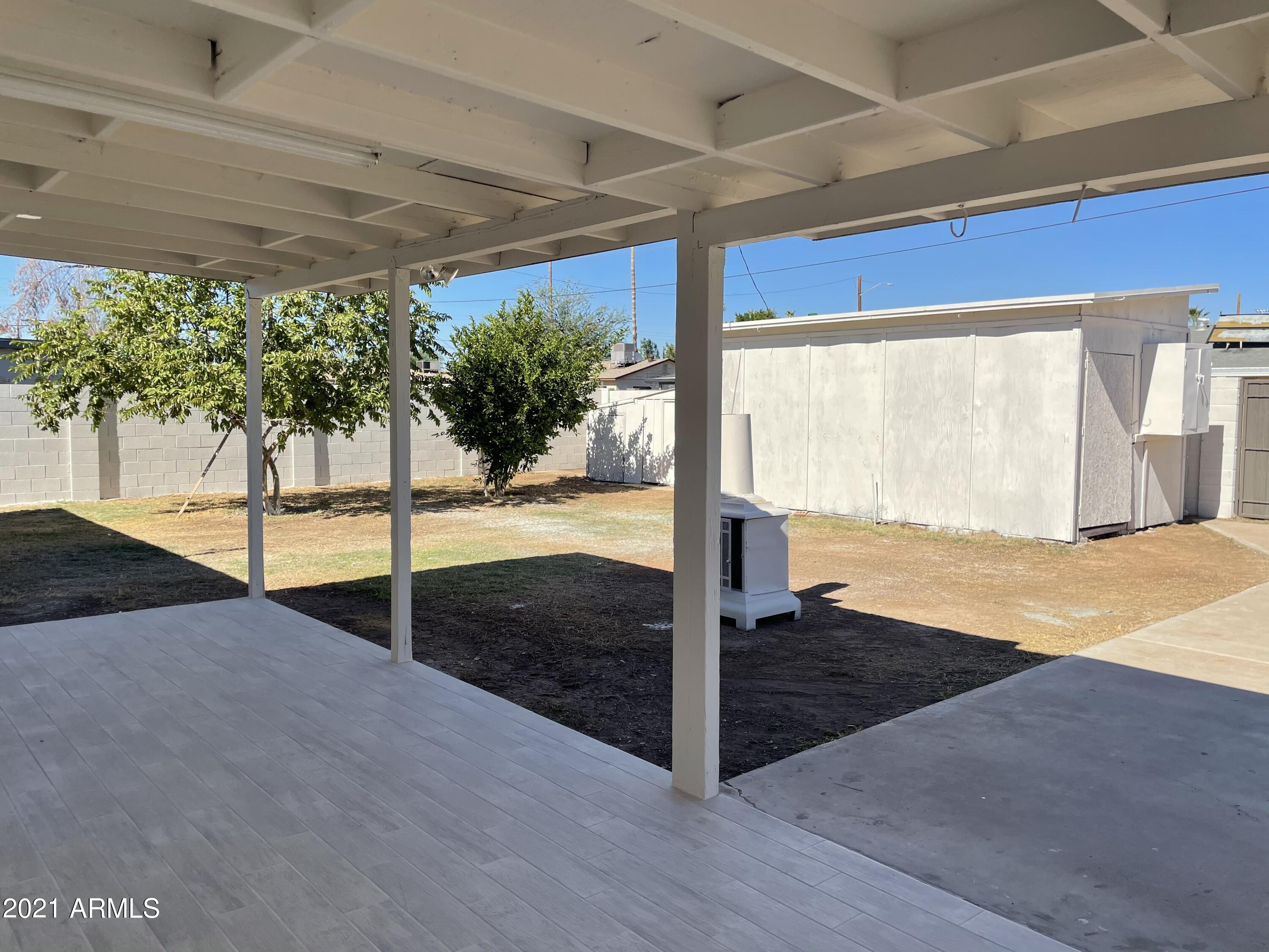 3634 East Almeria Road Phoenix, AZ 85008 - Photo 9 of 11 IMG_4586