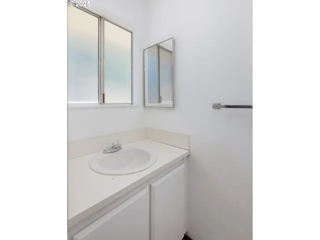 $549,900 | 24358 Queen Anne Drive, Philomath, OR 97370