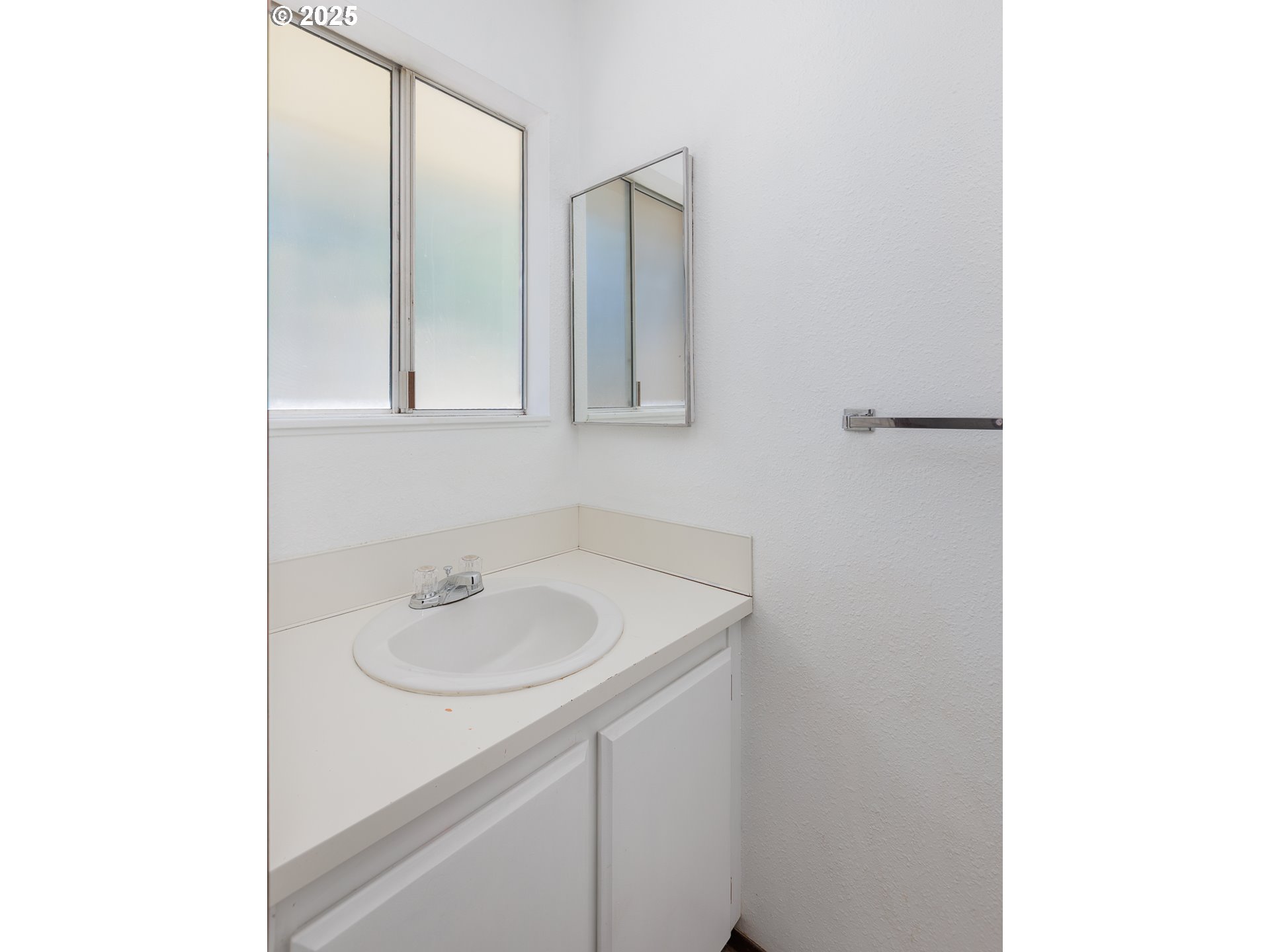 24358 Queen Anne Drive Philomath, OR 97370 - Photo 31 of 48