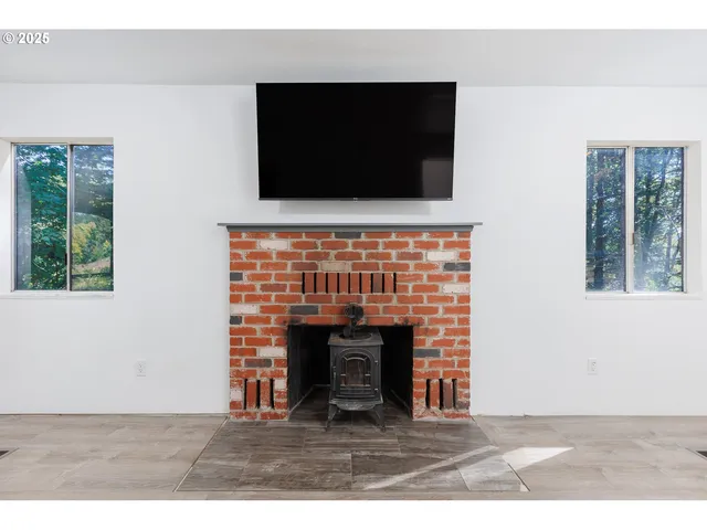 $549,900 | 24358 Queen Anne Drive, Philomath, OR 97370