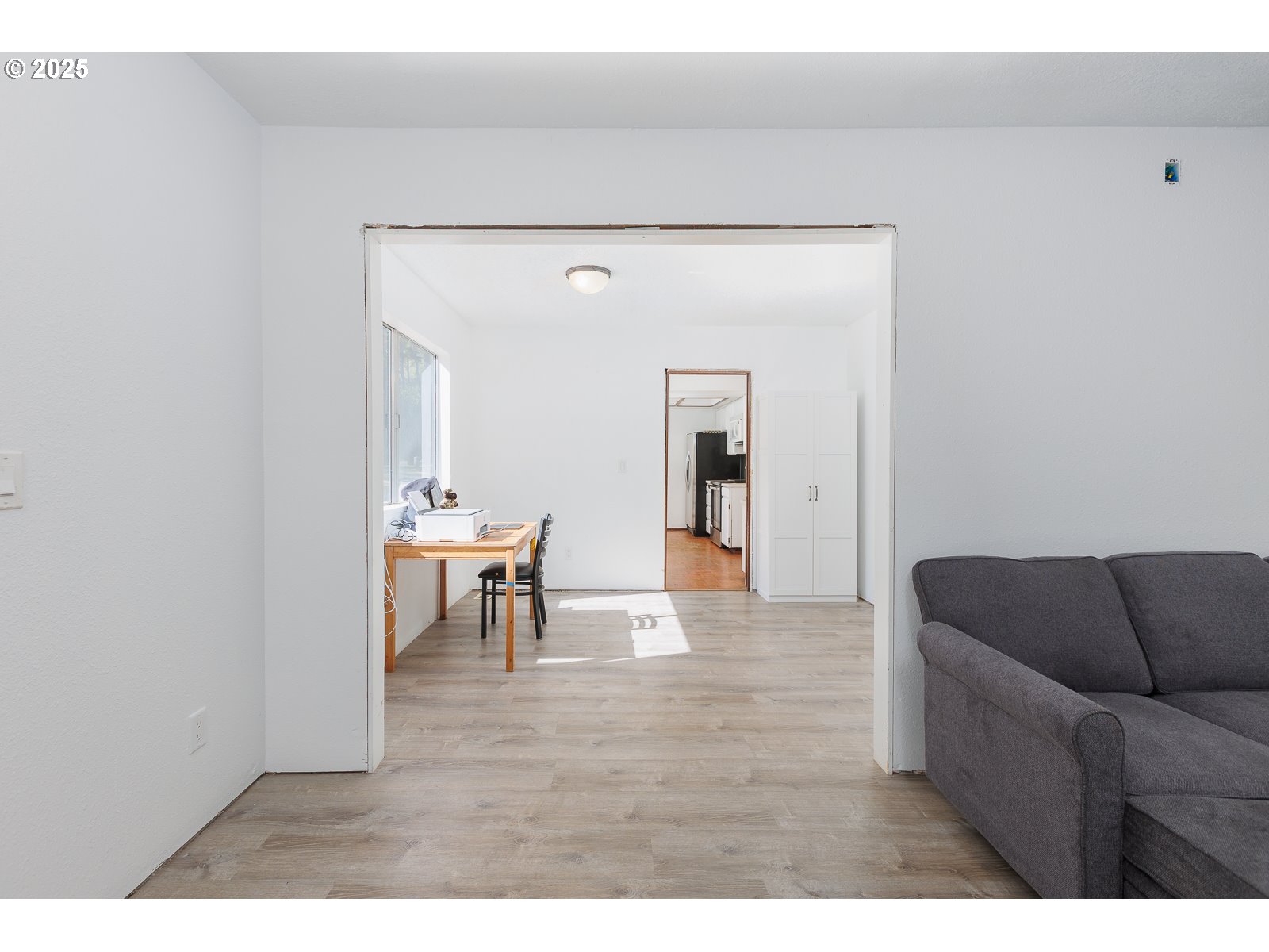 24358 Queen Anne Drive Philomath, OR 97370 - Photo 9 of 48