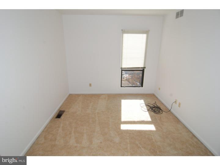147 Merion Lane Reading, PA 19607 - Photo 11 of 18 Gallery Image 11