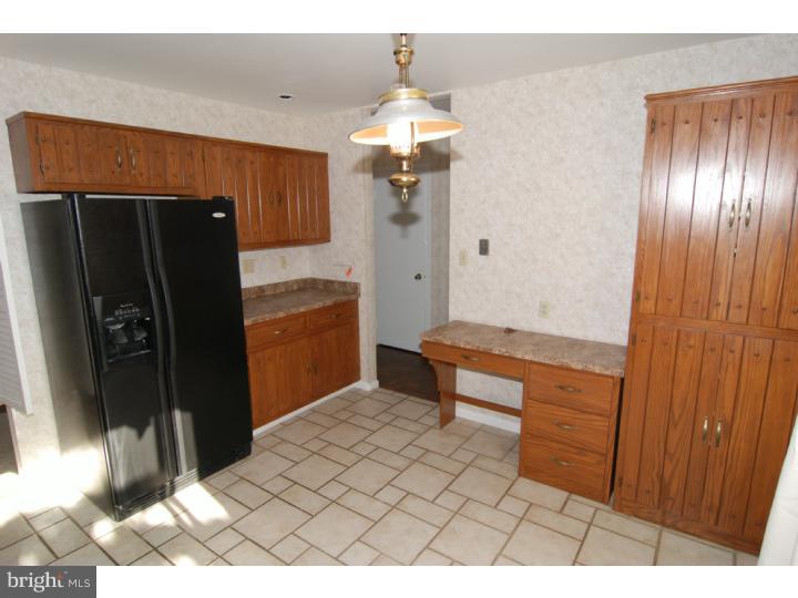 147 Merion Lane Reading, PA 19607 - Photo 9 of 18 Gallery Image 9