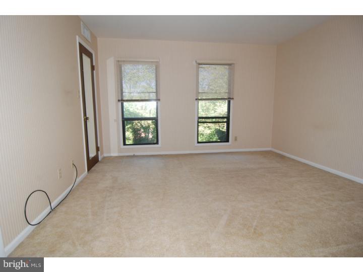 147 Merion Lane Reading, PA 19607 - Photo 10 of 18 Gallery Image 10