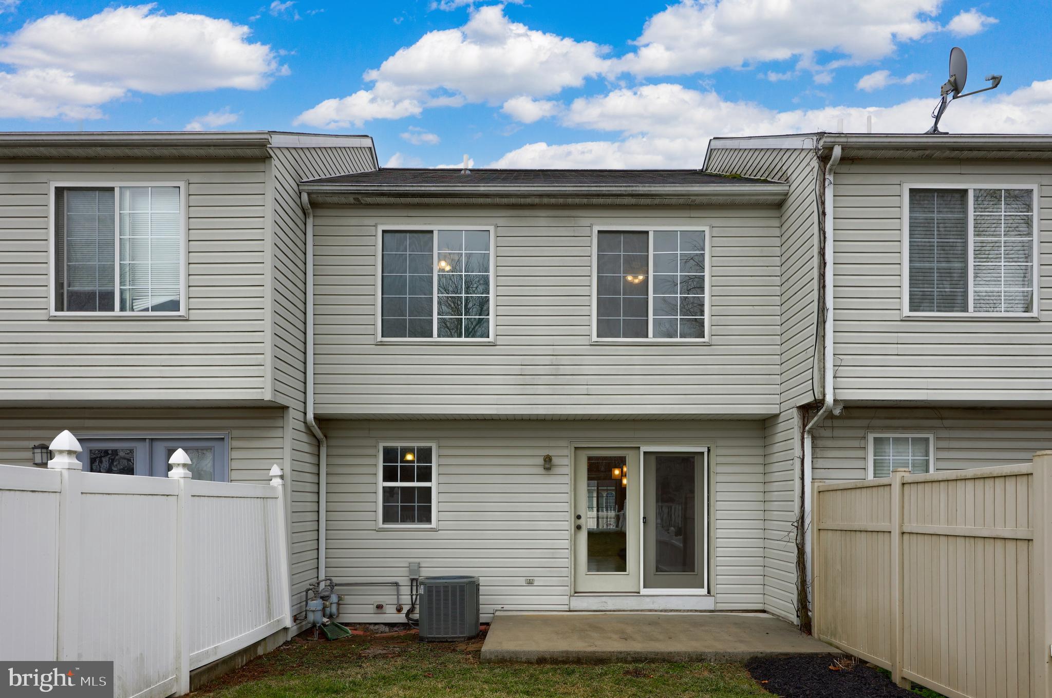 194 Riders Way Lebanon, PA 17042 - Photo 25 of 26 Rear