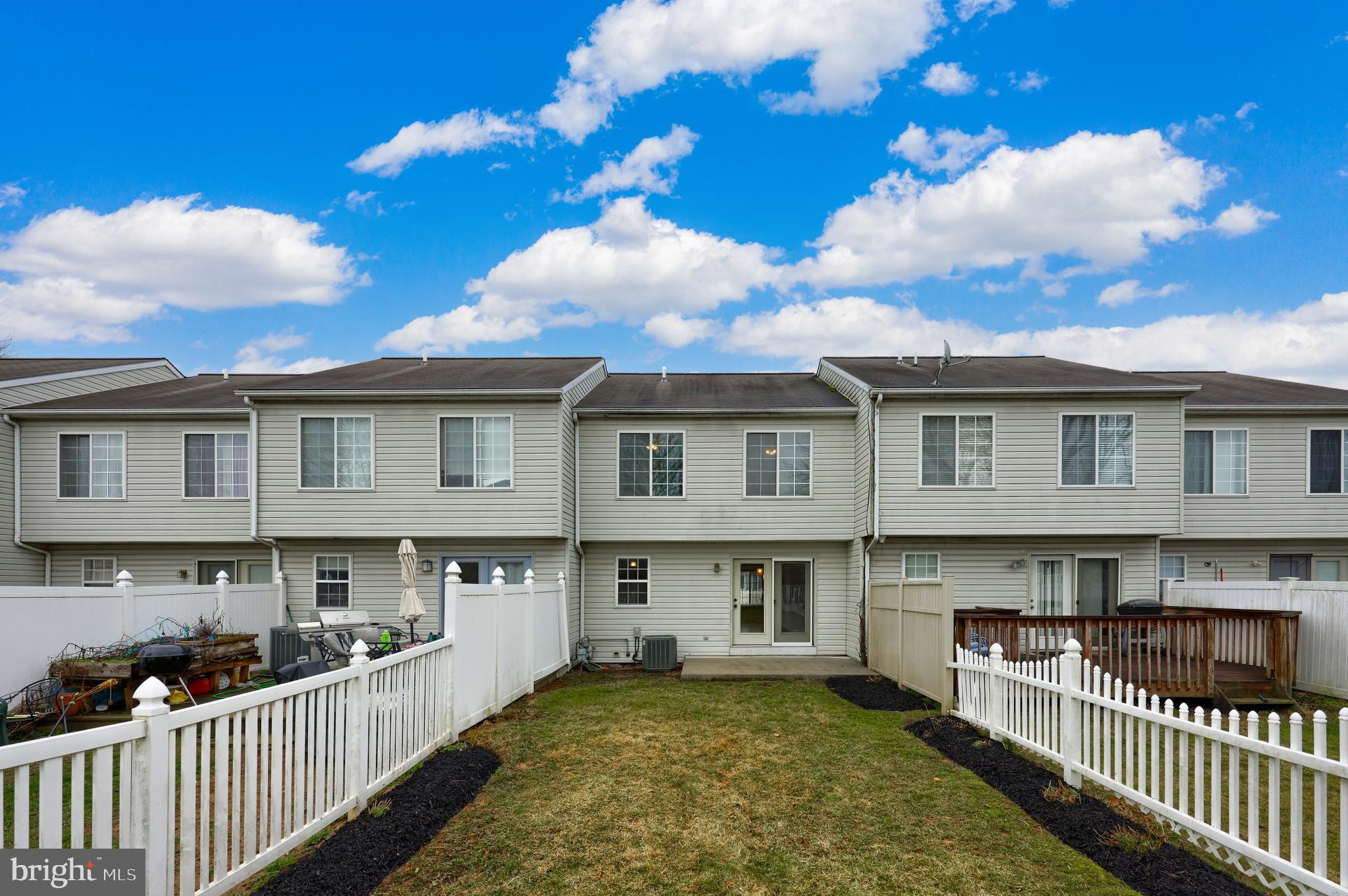194 Riders Way Lebanon, PA 17042 - Photo 26 of 26 Rear