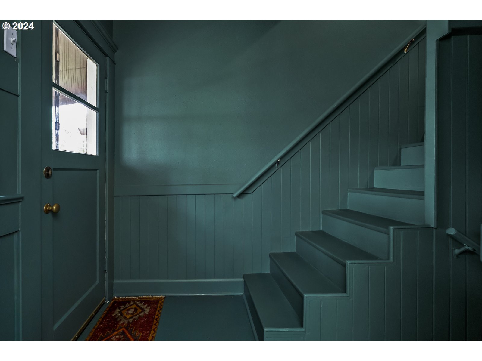 1518 North Webster Street Portland, OR 97217 - Photo 24 of 38 a view of entryway with stairs