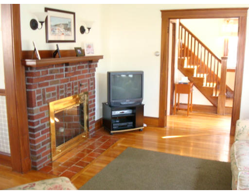 104 Woodard Road Boston, MA 02132 - Photo 4 of 8 Gallery Image 4