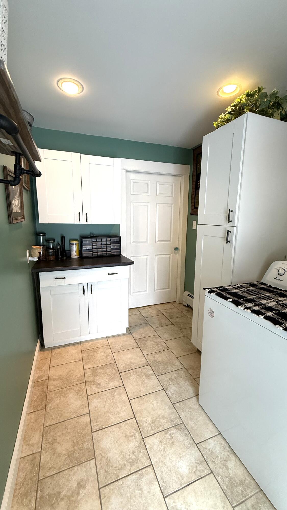327 Line Road Dexter, ME 04930 - Photo 15 of 122 15