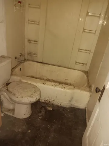 $59,000 | 407 North Ledgerwood Street, Carlisle, IN 47838