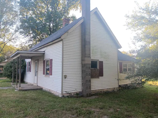 $59,000 | 407 North Ledgerwood Street, Carlisle, IN 47838