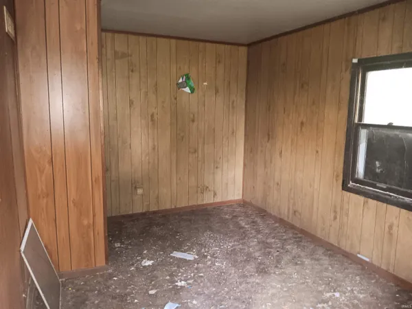 $59,000 | 407 North Ledgerwood Street, Carlisle, IN 47838