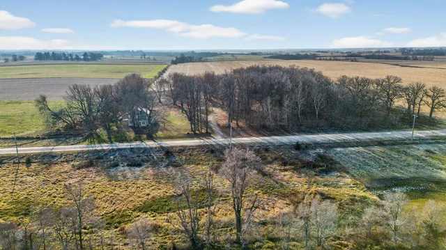 $349,900 | 17758 County 102, Chatfield, MN 55923