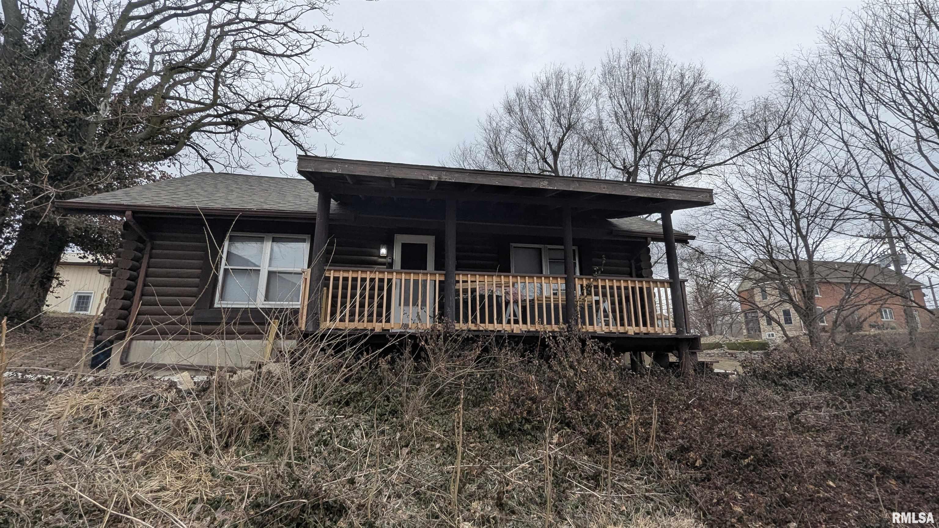 219 State Street Quincy, IL 62301 - Photo 1 of 7 Gallery Image 1
