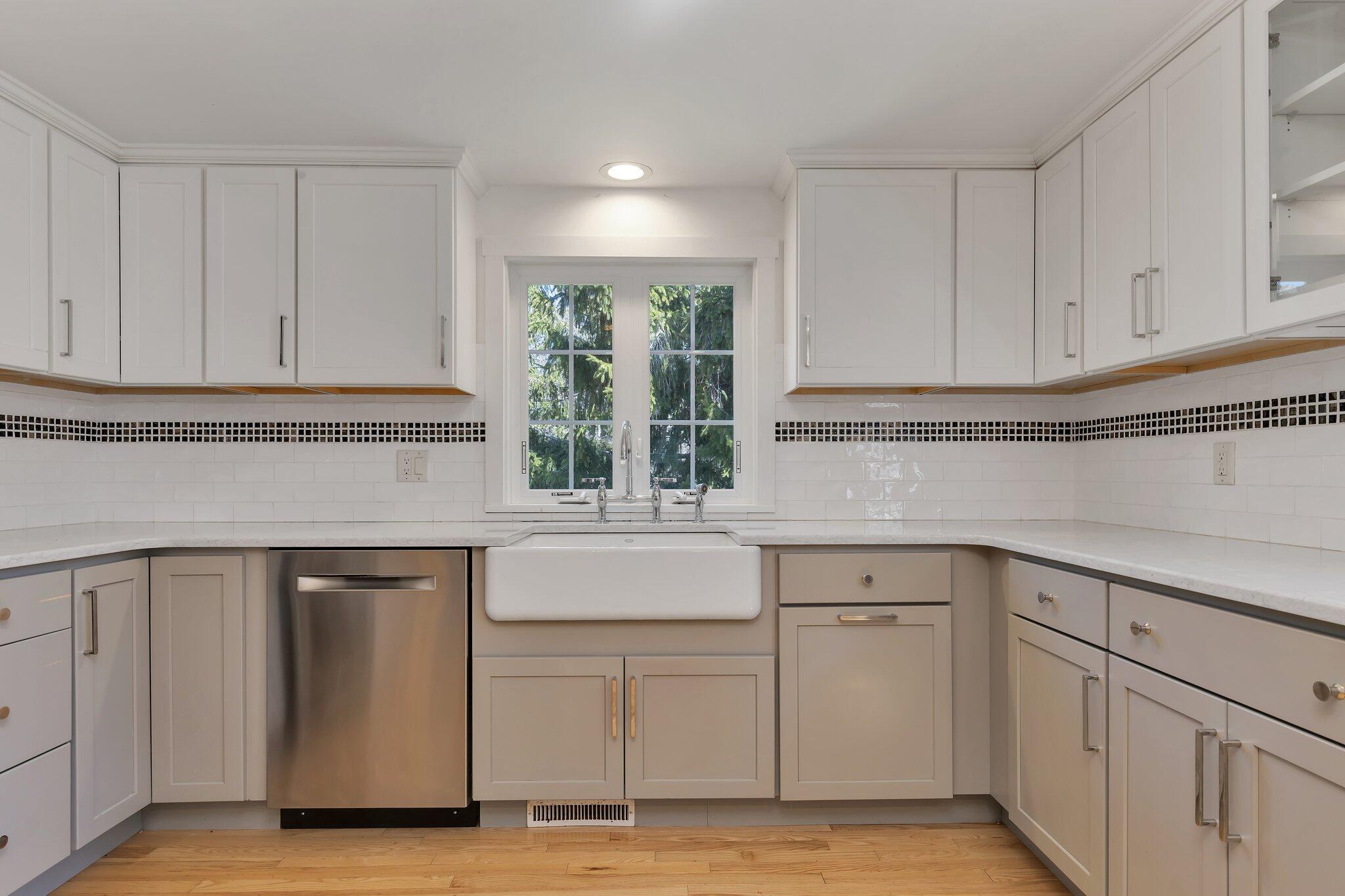 248 Chippingstone Road Chatham, MA 02633 - Photo 11 of 26 18-web-or-mls-248-chippingstone-rd