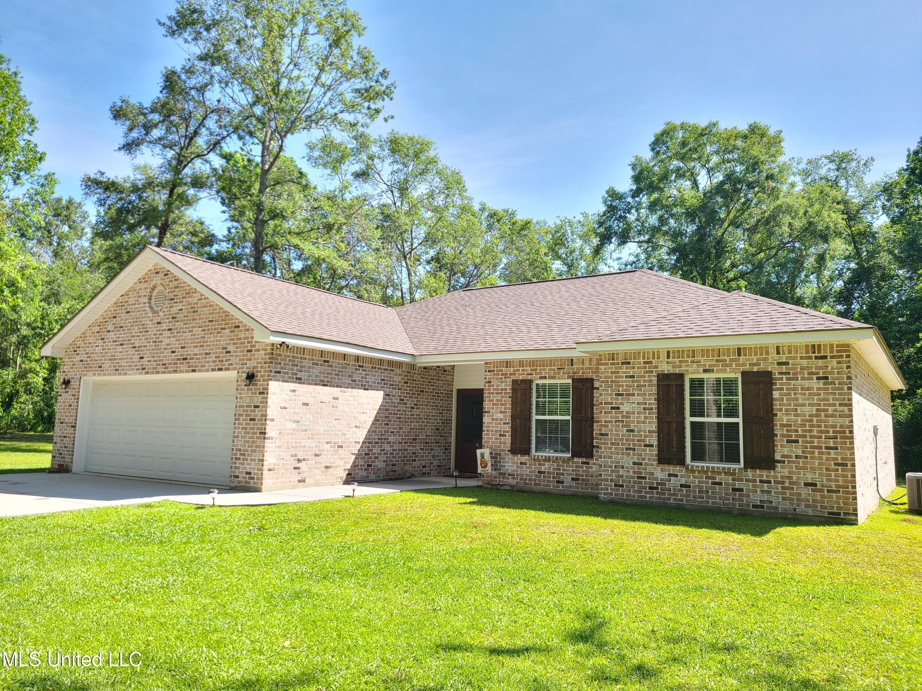 33 West M Stewart Road Carriere, MS 39426 - Photo 2 of 21 2