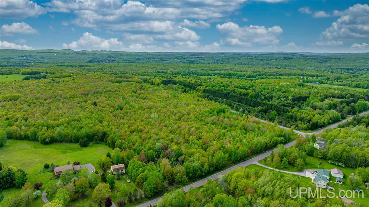 2 Boundary Road Chassell, MI 49916 - Photo 15 of 77