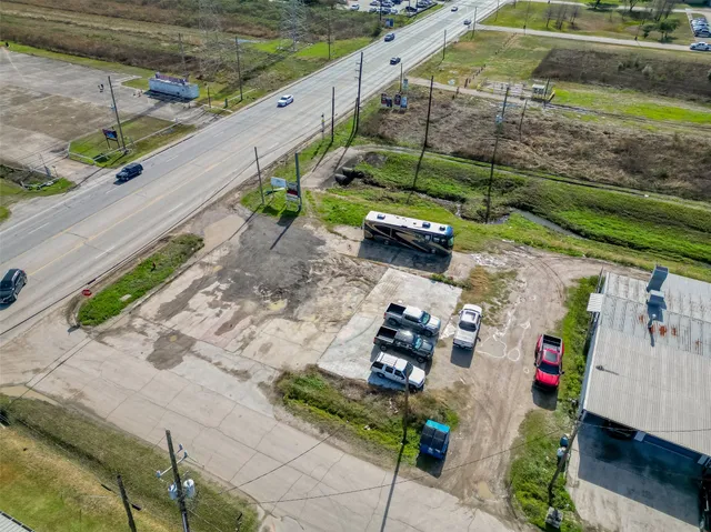 a buildings with a outdoor space