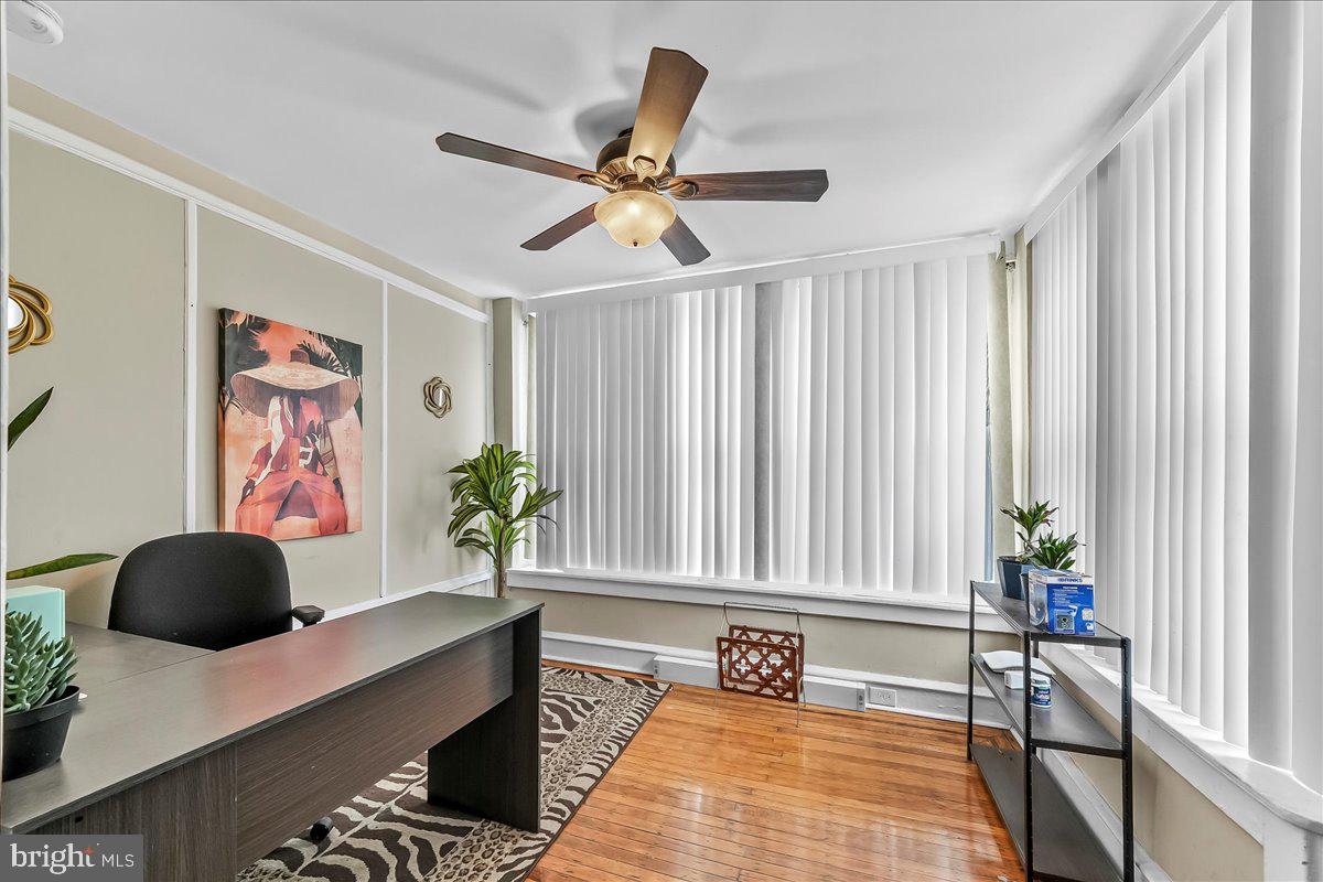 5348 West Berks Street Philadelphia, PA 19131 - Photo 4 of 18 a workspace with furniture and window