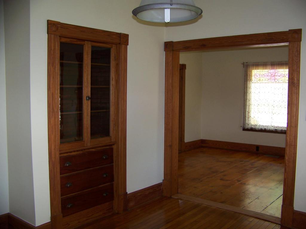 4 Pine Street Rockingham, VT 05101 - Photo 4 of 14