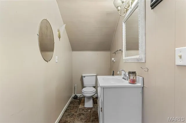 $325,000 | 210 Patterson Street, Farmington, MO 63640