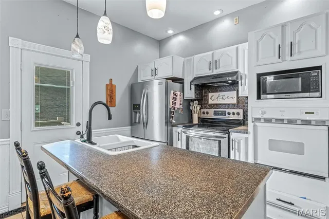 $325,000 | 210 Patterson Street, Farmington, MO 63640