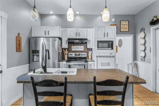 $325,000 | 210 Patterson Street, Farmington, MO 63640