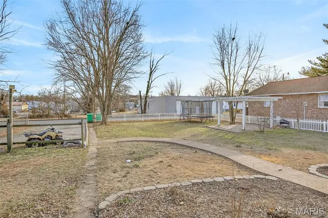 $325,000 | 210 Patterson Street, Farmington, MO 63640