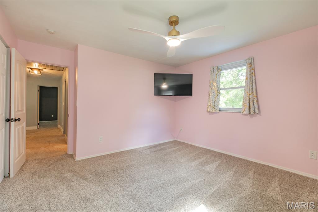 2364 Seminary Road Brighton, IL 62012 - Photo 40 of 57