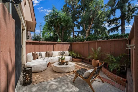 $598,000 | 407 North Park Vista Street, Unit D, Anaheim, CA 92806
