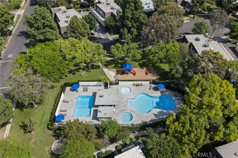 $598,000 | 407 North Park Vista Street, Unit D, Anaheim, CA 92806