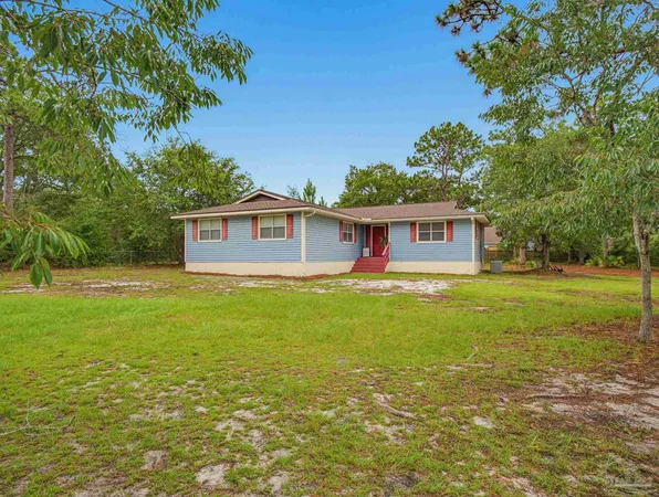 $389,900 | 6073 Clay Circle, Gulf Breeze, FL 32563