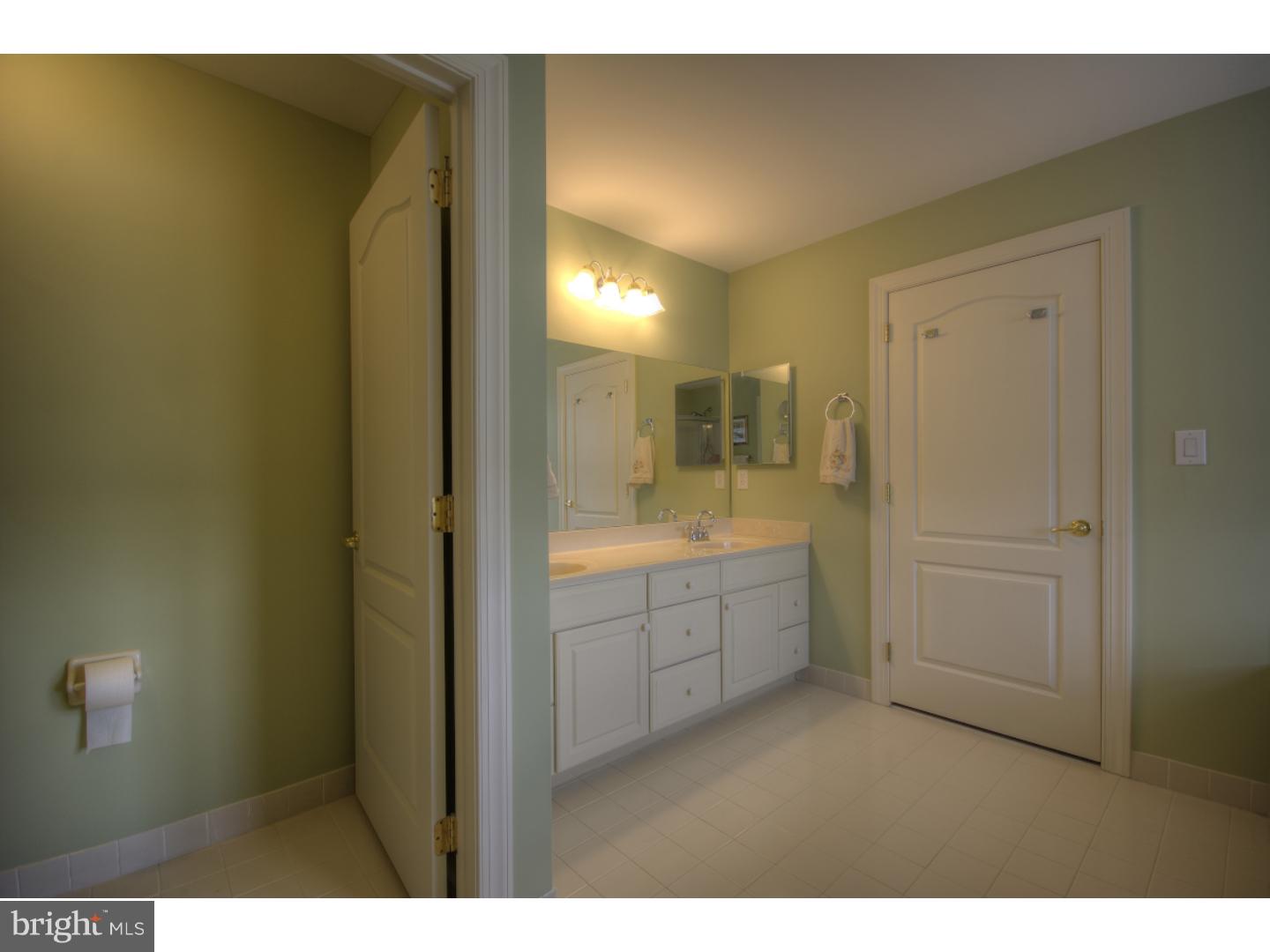 35 Banbury Road Lumberton, NJ 08048 - Photo 18 of 25 Master Bathroom
